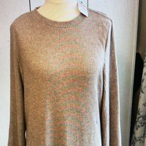 Women's Tan Sweater
